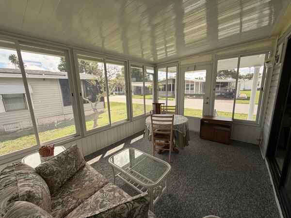 403 Tennis Lane a Winter Haven, FL Mobile or Manufactured Home for Sale